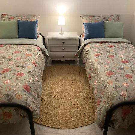 Casa Finestre Bianche