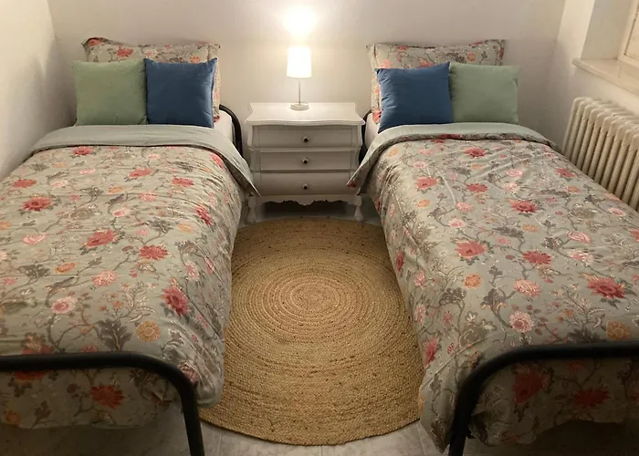 Casa Finestre Bianche