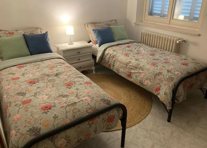 Casa Finestre Bianche 公寓 卡内利